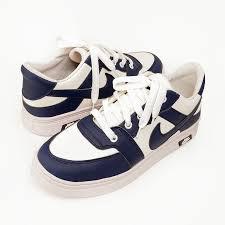 Men’s Classic Sneakers – Black