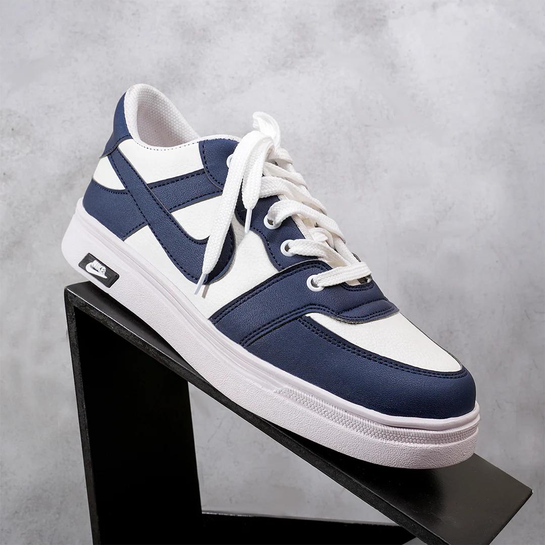 Men’s Classic Sneakers – Black