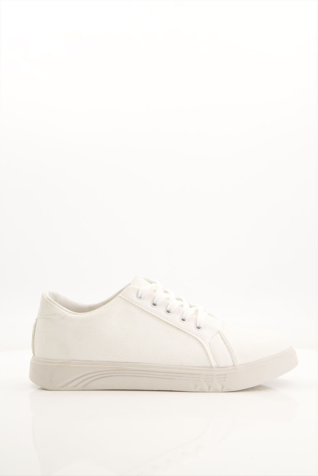 Men’s Classic White Comfort Sneakers